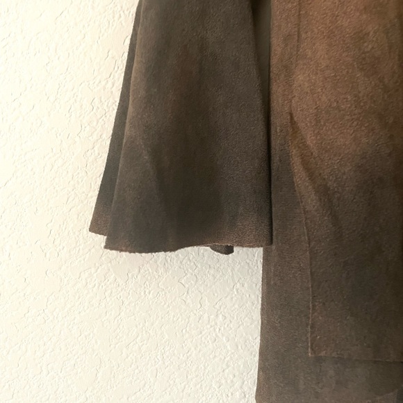 Long Cowgirl Cover - Picture 3 of 7